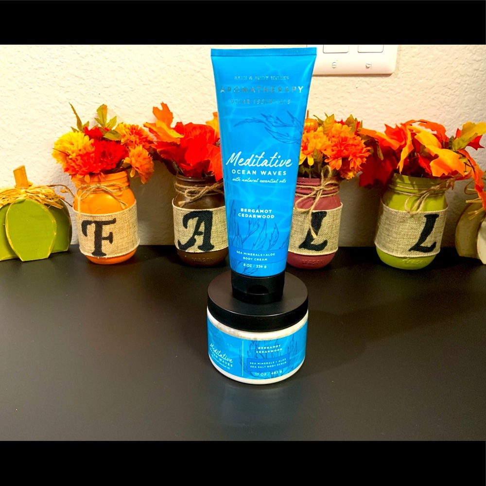 Meditative Ocean Waves Set
